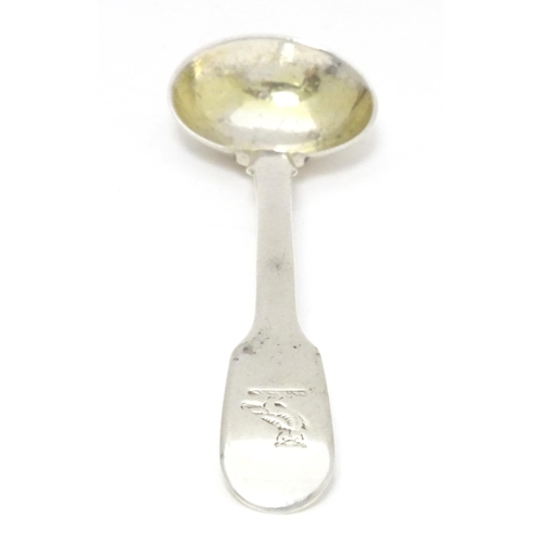 483 - A silver fiddle pattern salt spoon hallmarked London 1808 James Ede & Alexander Hewat. 4