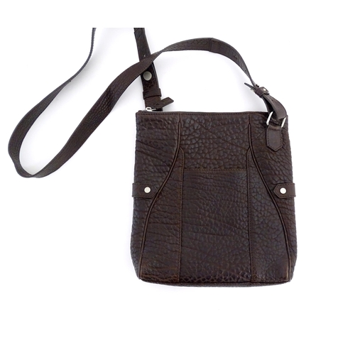 1402 - Vintage fashion / clothing: A vintage Salvatore Ferragamo crocodile embossed leather messenger style... 