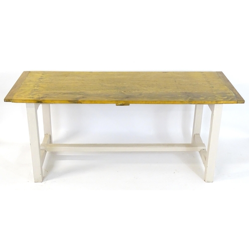 1696 - A vintage farmhouse / refectory table with a planked pine top and painted peg jointed base. 75