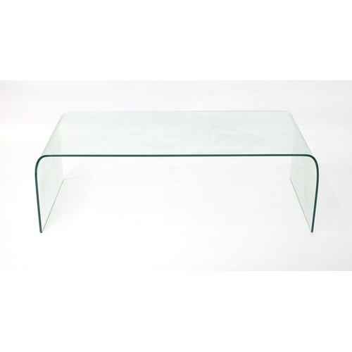 1787 - A late 20thC / early 21stC tempered glass coffee table. 48