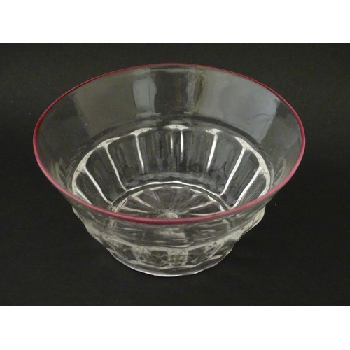 291 - Salviati & Co. Glassware: Eight Venetian glass bowls with pink detail to rims. Approx. 4 1/4