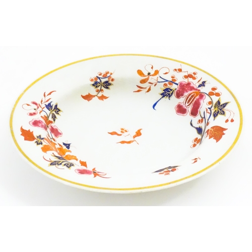 125 - A Worcester Flight Barr & Barr dish decorated with flowers and foliage. Impressed marked under. Appr... 