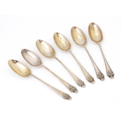 359 - A cased set of six silver teaspoons hallmarked London 1921 Josiah Williams & Co (David Landsborough ... 