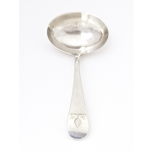 361 - A silver Old English pattern sauce ladle hallmarked London 1809, maker Peter & William Bateman. Appr... 