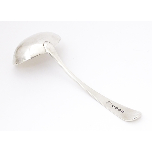 361 - A silver Old English pattern sauce ladle hallmarked London 1809, maker Peter & William Bateman. Appr... 