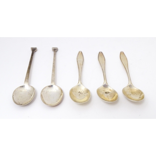 383 - Assorted silver spoons to include three teaspoons hallmarked  Sheffield 1936 maker Cooper Brothers &... 