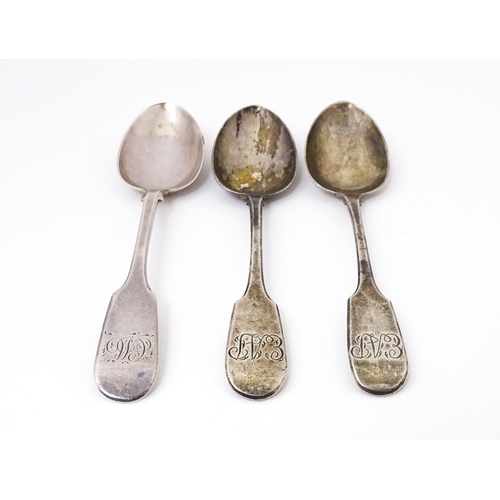 386 - A pair of silver fiddle pattern teaspoons hallmarked Exeter 1842 maker Robert Williams together with... 