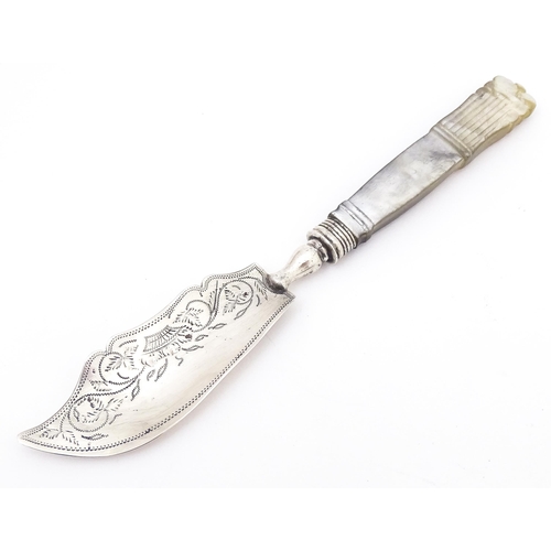 407 - A silver butter knife with mother of pearl handle, hallmarked Birmingham c.1831 maker Francis Clark.... 