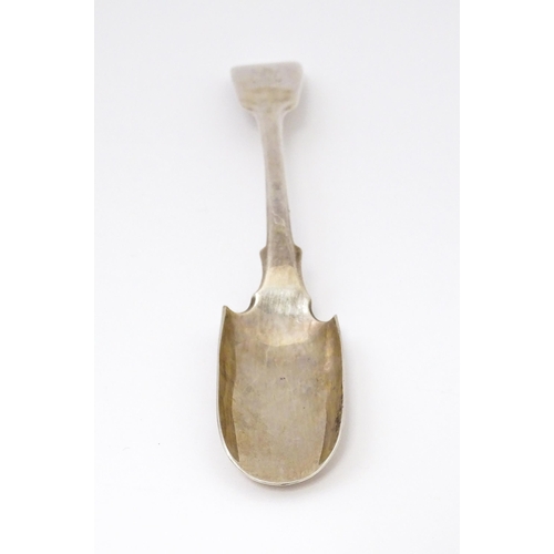 465 - A Victorian silver fiddle pattern stilton scoop, hallmarked London 1853 maker Elizabeth Eaton. 8 1/2... 