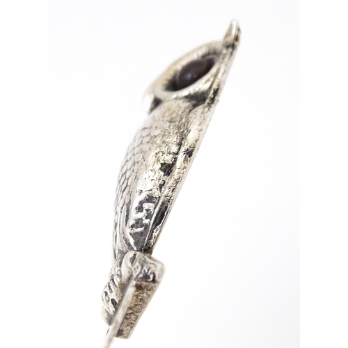 477 - A silver plate bookmark with owl decoration. 3 1/2