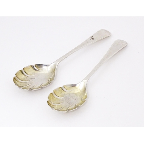 564 - A pair of silver spoons with shaped bowls. Hallmarked Birmingham 1910 maker Elkington & Co. 6