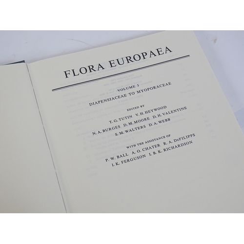 1076 - Books: Flora Europaea, comprising 5 volumes, pub. CUP 1995-2001 (5)