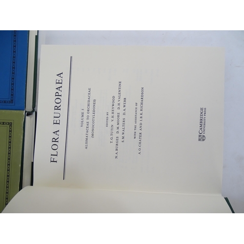 1076 - Books: Flora Europaea, comprising 5 volumes, pub. CUP 1995-2001 (5)