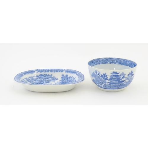 214 - A quantity of assorted blue and white plates, dishes, bowls, etc. Patterns to include Triumphal Car,... 