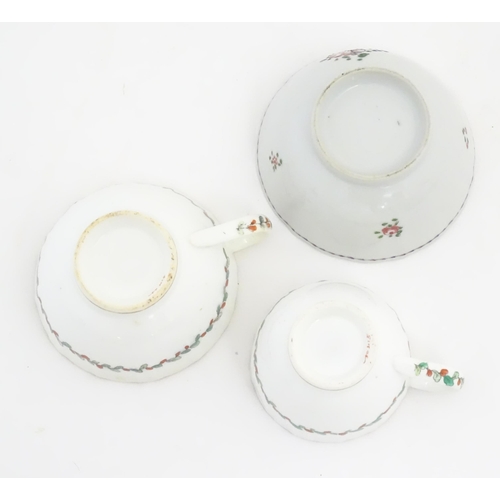 225 - Seven pieces of 18th / 19thC English hand painted porcelain to include examples by New Hall, Lowesto... 