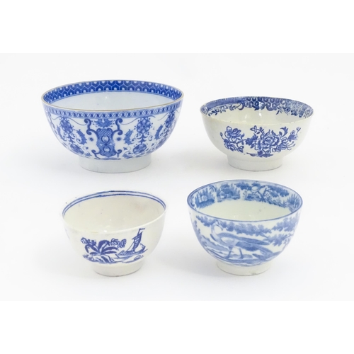 242 - Assorted blue and white wares to include a Liverpool style bowl decorated with flowers and foliage, ... 