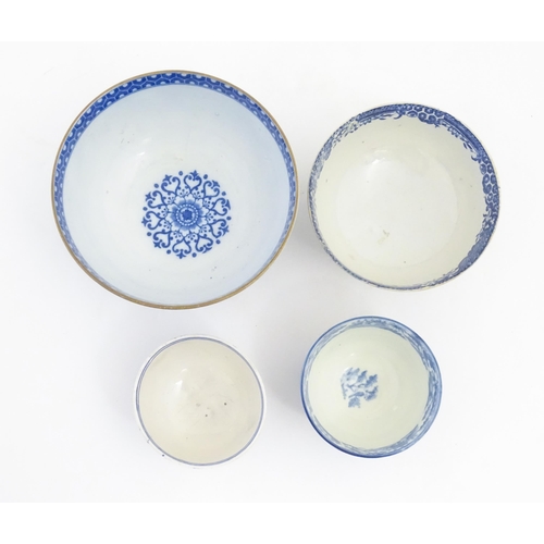 242 - Assorted blue and white wares to include a Liverpool style bowl decorated with flowers and foliage, ... 