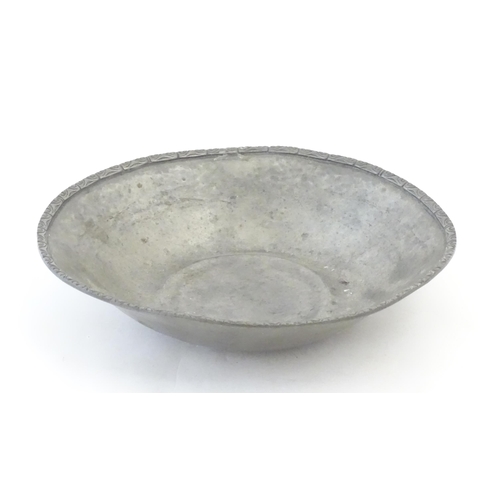 1088 - A Liberty & Co Tudric pewter bowl with scrollwork border. Marked under and numbered 01354. Approx. 9... 