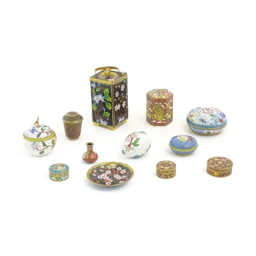 1157 - A quantity of assorted 20thC Chinese cloisonne wares to include miniature vase, egg, pot and cover, ... 