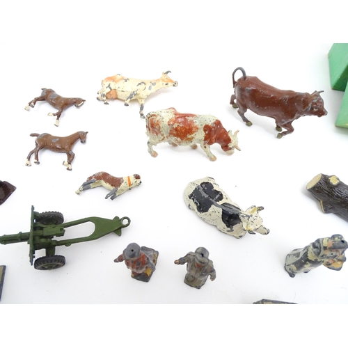 1460 - Toys: A quantity of assorted lead farm animals, makers to include Britains Ltd., Lesney, etc., a box... 