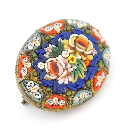 747 - An Italian brooch with micro mosaic detail. Approx 2