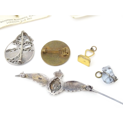 798 - A quantity of assorted jewellery etc. to include silver bracelets,  hallmarked silver pendant formed... 