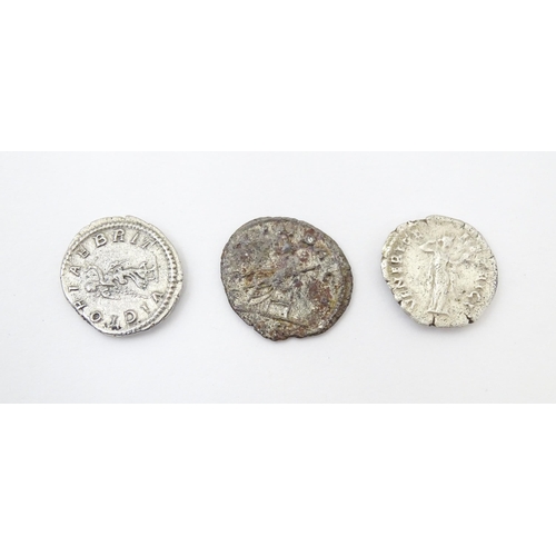 805 - Coins: A quantity of assorted old coins, tokens, medallions, commemorative coins, and some reproduct... 