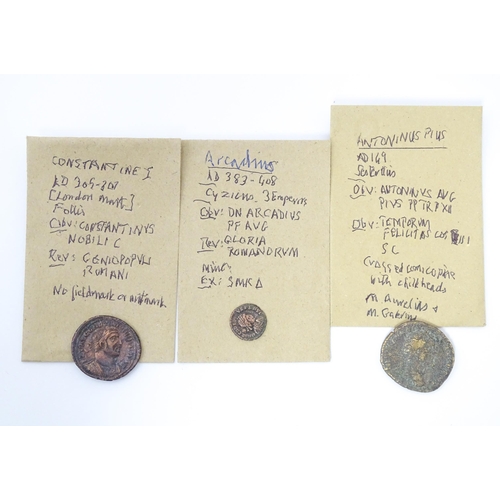 805 - Coins: A quantity of assorted old coins, tokens, medallions, commemorative coins, and some reproduct... 