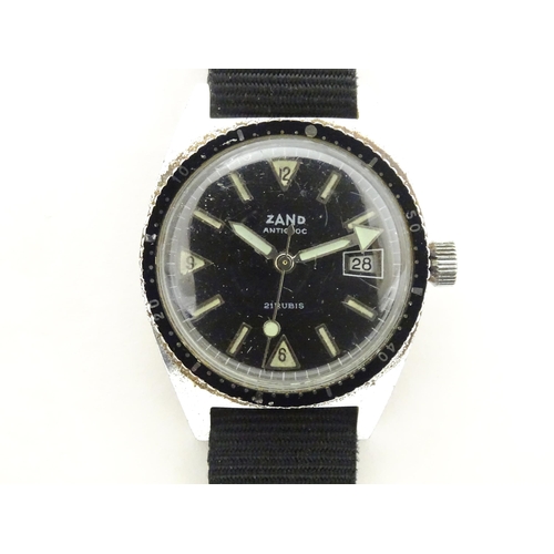 813 - A 1960s steel cased mens divers style watch, the dial signed ' Zand ' , having 21 jewel manual windi... 