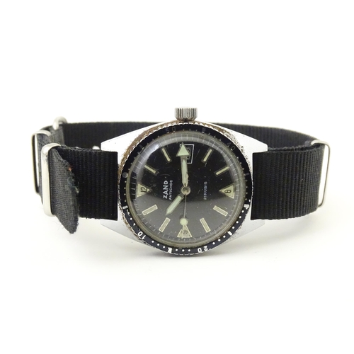 813 - A 1960s steel cased mens divers style watch, the dial signed ' Zand ' , having 21 jewel manual windi... 