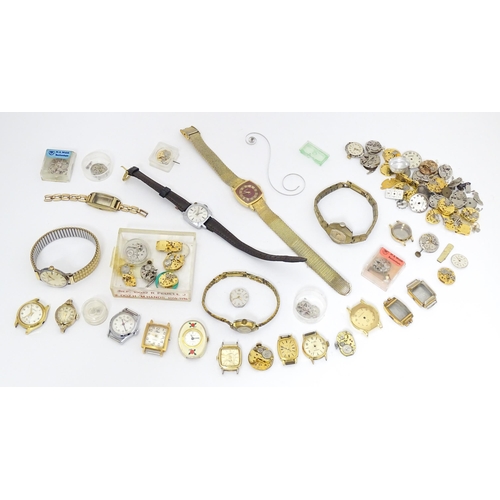 845 - Watchmakers / Repairers Interest : A quantity of assorted wristwatch / wrist watch movements, cases ... 