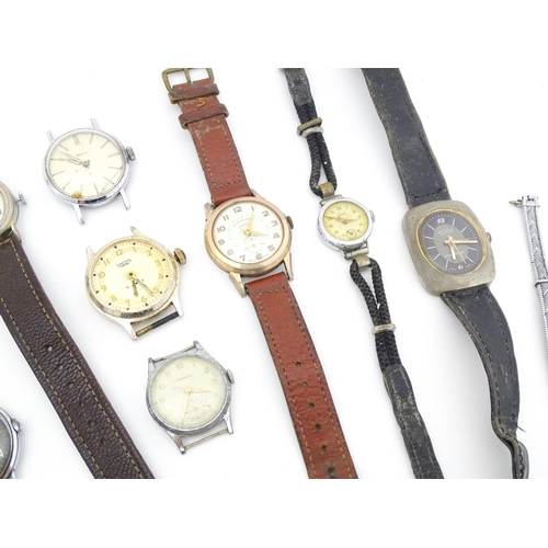 847 - Watchmakers / Repairers Interest : A quantity of assorted wristwatch / wrist watch cases, movements ... 