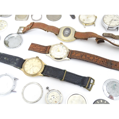 847 - Watchmakers / Repairers Interest : A quantity of assorted wristwatch / wrist watch cases, movements ... 