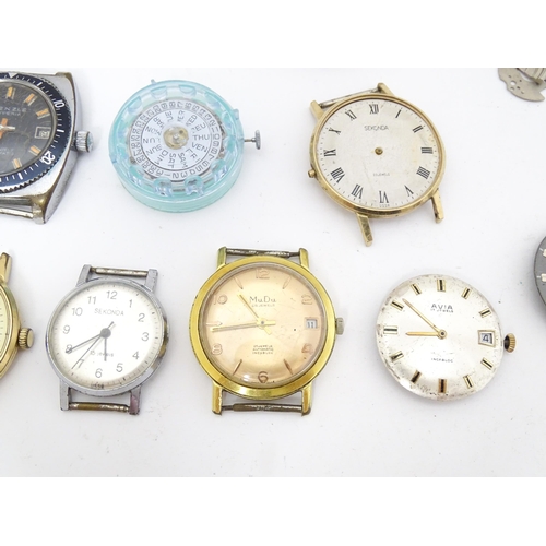 848 - Watchmakers / Repairers Interest : A quantity of assorted wristwatch / wrist watch movements etc.