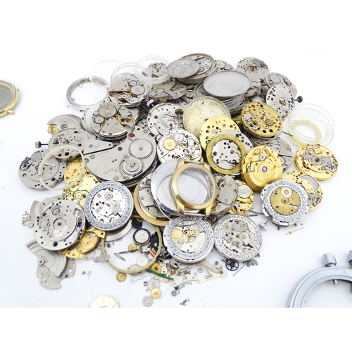 848 - Watchmakers / Repairers Interest : A quantity of assorted wristwatch / wrist watch movements etc.