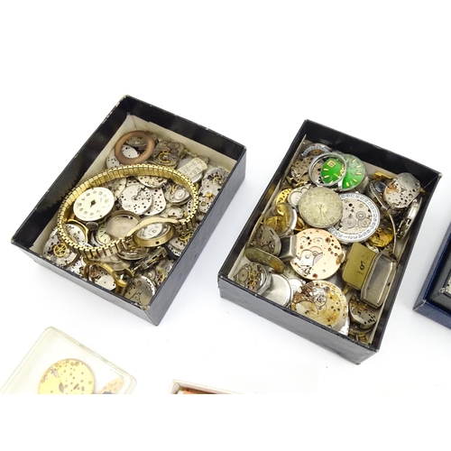 850 - Watchmakers / Repairers Interest : A quantity of assorted wristwatch / wrist watch movements etc.