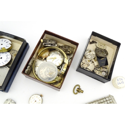 850 - Watchmakers / Repairers Interest : A quantity of assorted wristwatch / wrist watch movements etc.