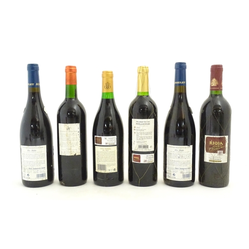 1206 - Eleven bottles of red wine, to include Torre Aldea Rioja 2000, Domaine Saint Benoit Syrah 2007, Morg... 