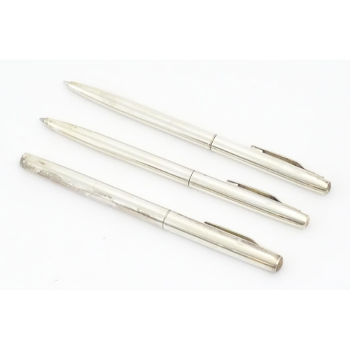 1220 - A cased set of silver fountain pen, ballpoint pen and propelling pencil, each hallmarked 2000 Birmin... 