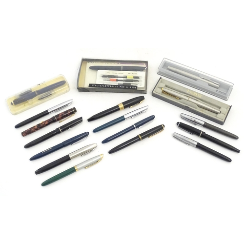 1225 - A quantity of mid 20thC fountain pens, including examples by Dickinson Croxley, Platignum, Osmiroid,... 