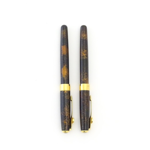 1227 - A Parker Sonnet fountain pen with 18K gold nib, c2004, together with a matching Parker Sonnet ballpo... 