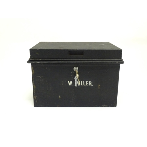 1315 - A 20thC twin handled strong box with a Chubb and Sons Ltd lock. Approx. 10 1/4