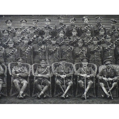 860 - Militaria , WWI / World War 1 / WW1 / First World War : a framed monochrome photograph depicting an ... 