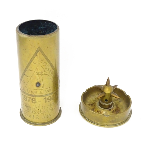 863 - Militaria : two items of trenchart , comprising an 25pdr artillery shell case ashtray, with Royal La... 