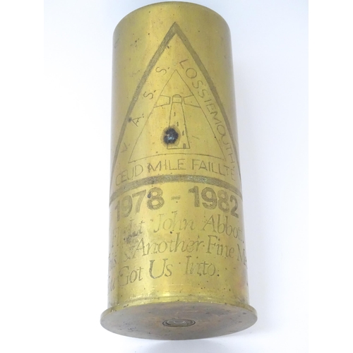 863 - Militaria : two items of trenchart , comprising an 25pdr artillery shell case ashtray, with Royal La... 