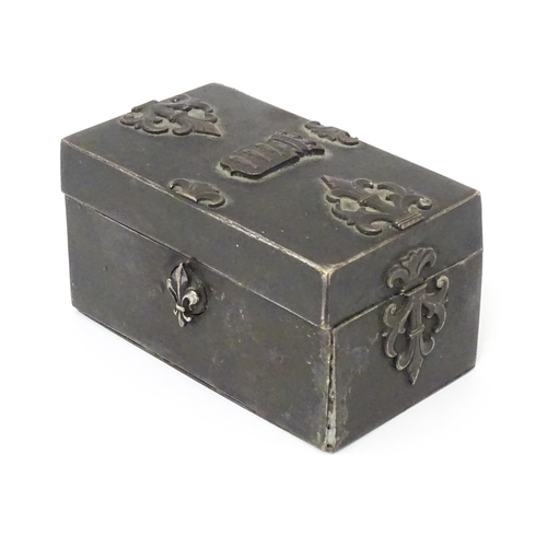 1273 - A 19thC French memento / ring box with strapwork and fleur de lys mounts, the lid bearing the coat o... 