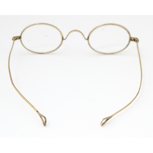 1281 - Assorted 19thC and later spectacles, to include a faux tortoiseshell shell example, pince nez, etc. ... 