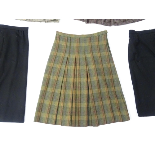 1391 - Vintage fashion / clothing: 5 ladies skirts in UK size 16, to include an Eastex pleated skirt, 2 Jae... 