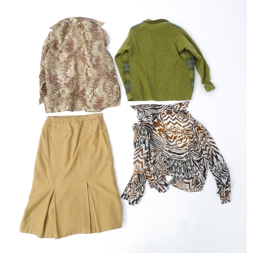 1394 - Vintage fashion / clothing: 4 items of clothing to include 2 patterned blouses, bust measures 40