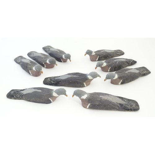 1169 - Shooting Interest: A quantity of 20thC papier mache decoy pigeons with painted detail. Approx. 14